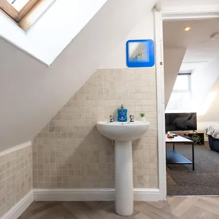 4 Sunnyside Contractors Long By Shortstayuk